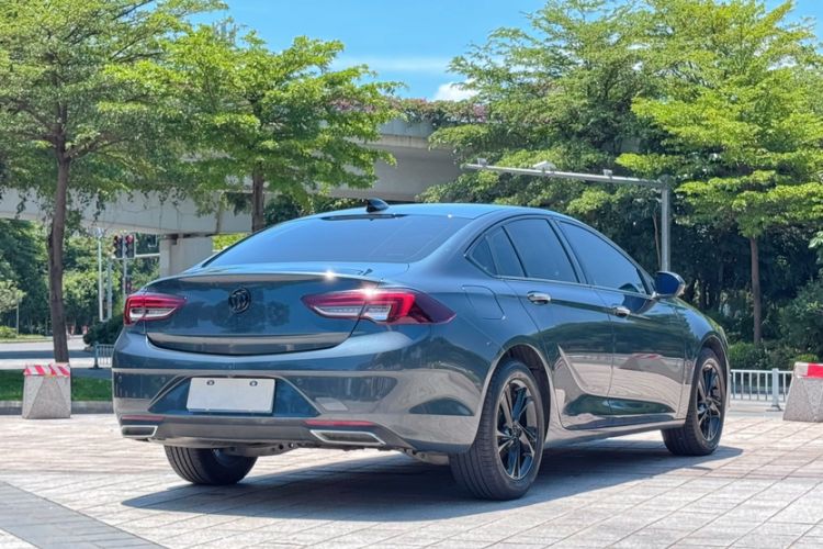 Used Buick Regal 2020 552T Elite Edition Exterior 3