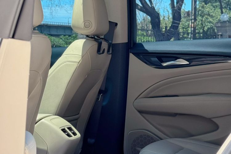 Used Buick Regal 2020 552T Elite Edition Interior 5
