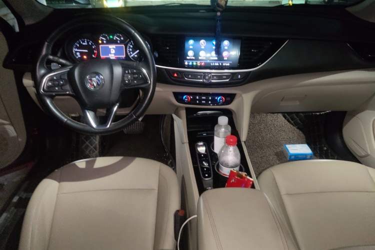 Used Buick Regal 2020 552T Elite Edition Center Console