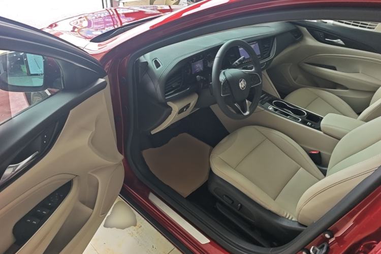 Used Buick Regal 2020 552T Elite Edition Driver Seat