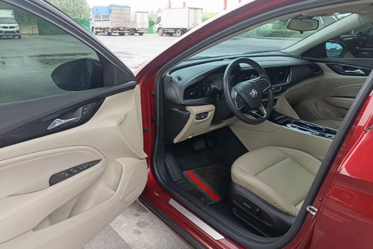 Used Buick Regal 2020 552T Elite Edition Driver Seat