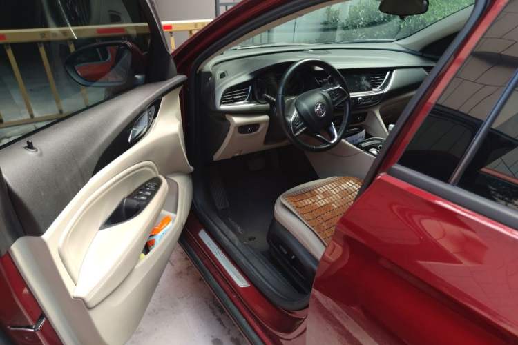Used Buick Regal 2020 552T Elite Edition Driver Seat
