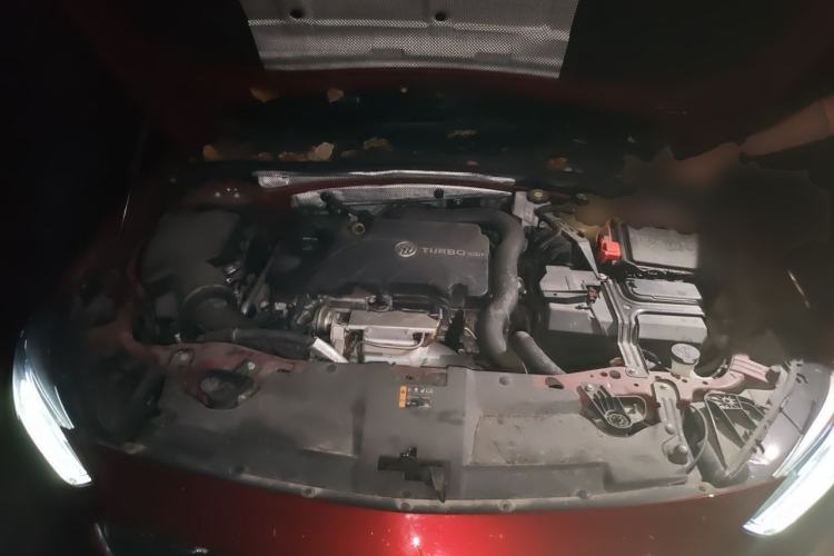 Used Buick Regal 2020 552T Elite Edition Engine Bay