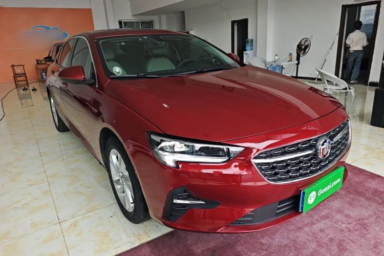 Used Buick Regal 2020 552T Elite Edition Front Right 45 Deg