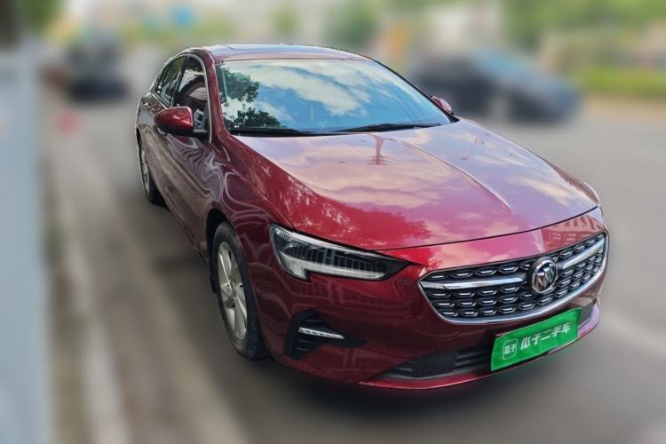 Used Buick Regal 2020 552T Elite Edition Front Right 45 Deg