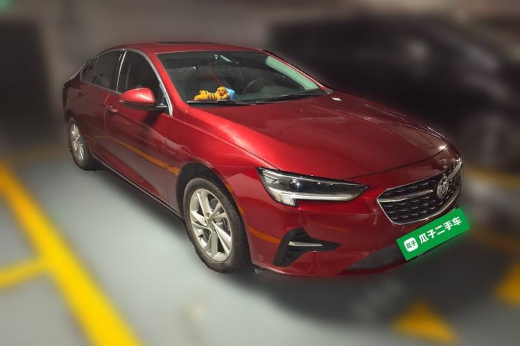 Used Buick Regal 2020 552T Elite Edition Front Right 45 Deg
