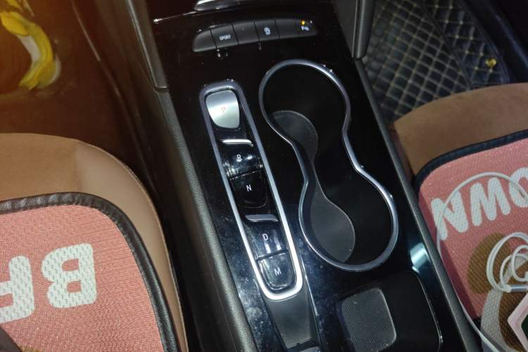 Used Buick Regal 2020 552T Luxury Version Gear Lever