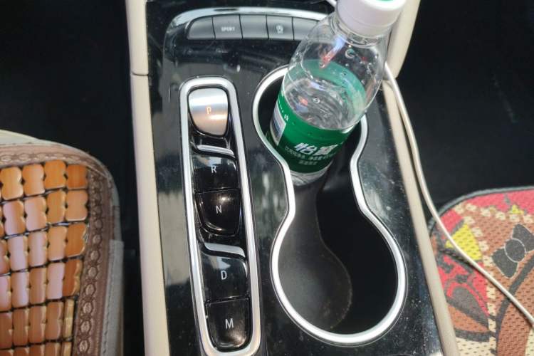 Used Buick Regal 2020 552T Elite Edition Gear Lever