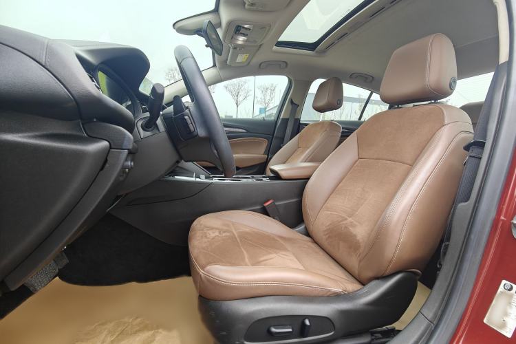 Used Buick Regal 2020 552T Luxury Version Interior 1