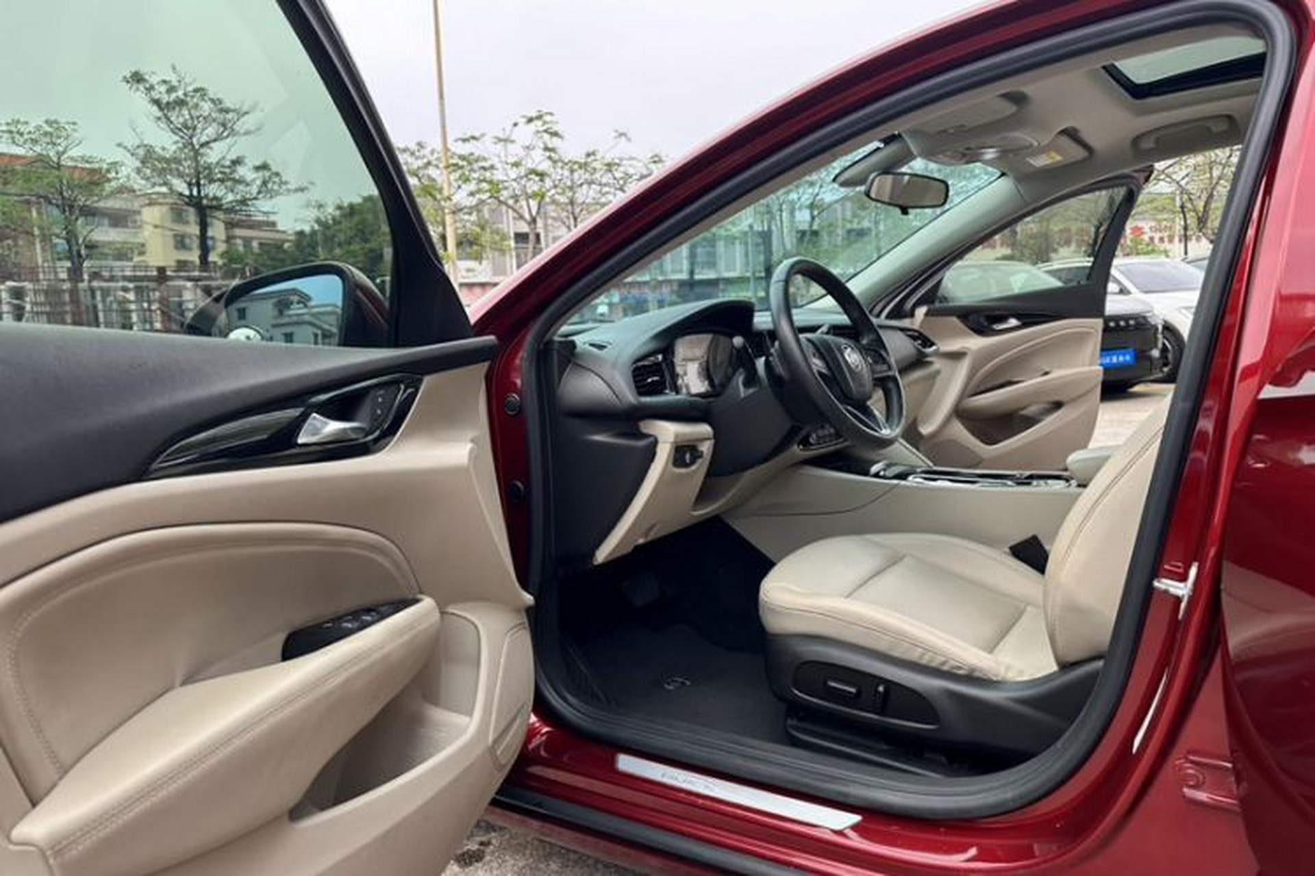 Used Buick Regal 2020 552T Elite Edition Interior 4