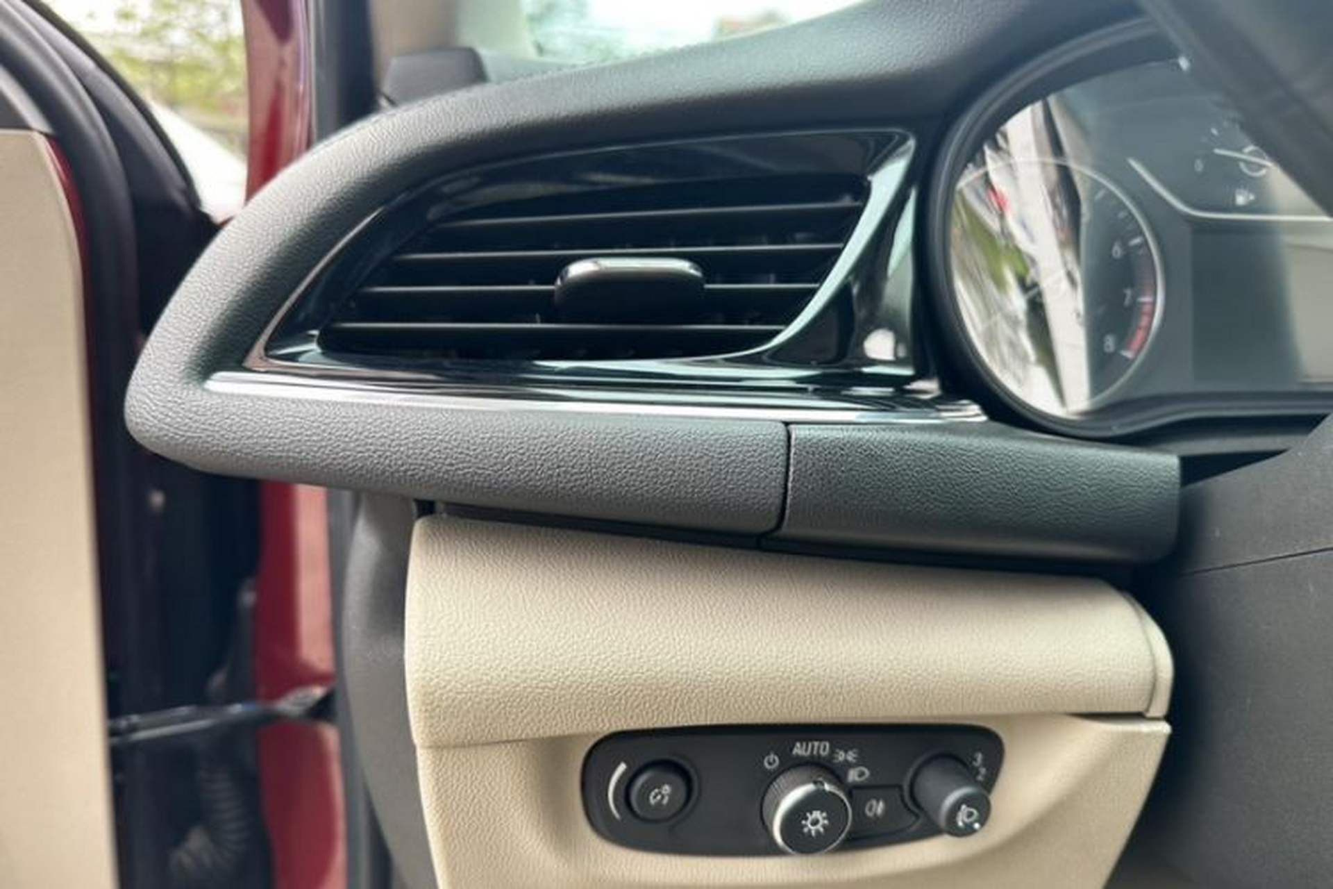 Used Buick Regal 2020 552T Elite Edition Interior 5