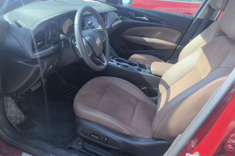 Used Buick Regal 2020 552T Luxury Version Left Front Seat