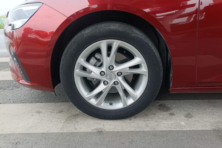 Used Buick Regal 2020 552T Elite Edition Left Front Wheel Hub