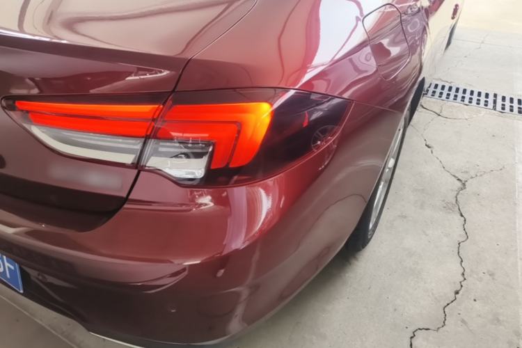 Used Buick Regal 2020 552T Elite Edition Right Rear Taillight