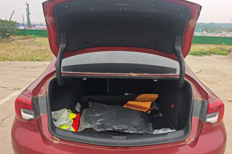 Used Buick Regal 2020 552T Elite Edition Trunk