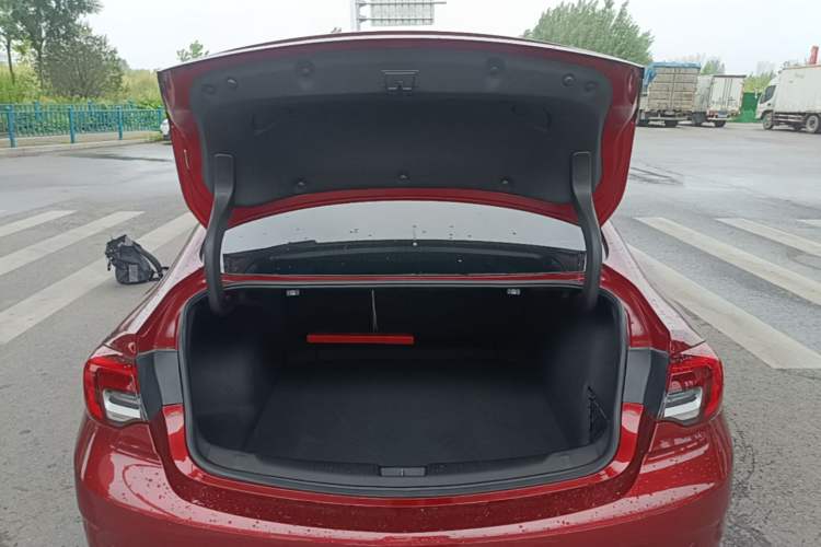 Used Buick Regal 2020 552T Elite Edition Trunk