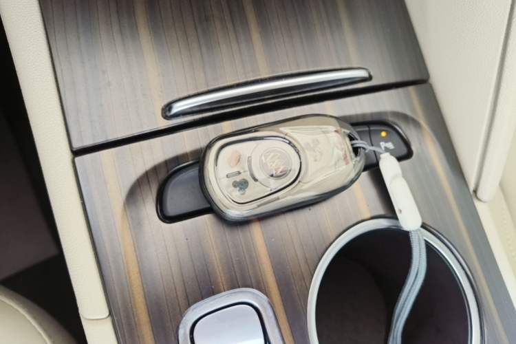 Used Buick Regal 2020 552T Elite Edition Vehicle Key