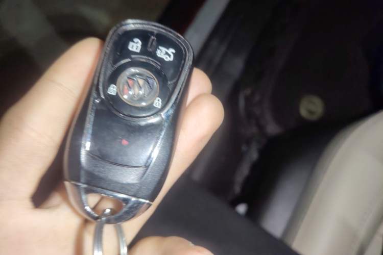 Used Buick Regal 2020 552T Elite Edition Vehicle Key