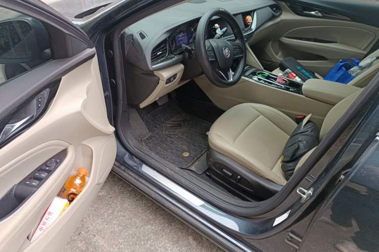 Used Buick Regal 2020 552T Elite Edition Driver Seat
