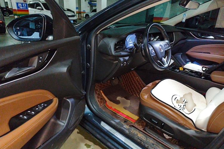 Used Buick Regal 2020 552T Luxury Version Driver Seat