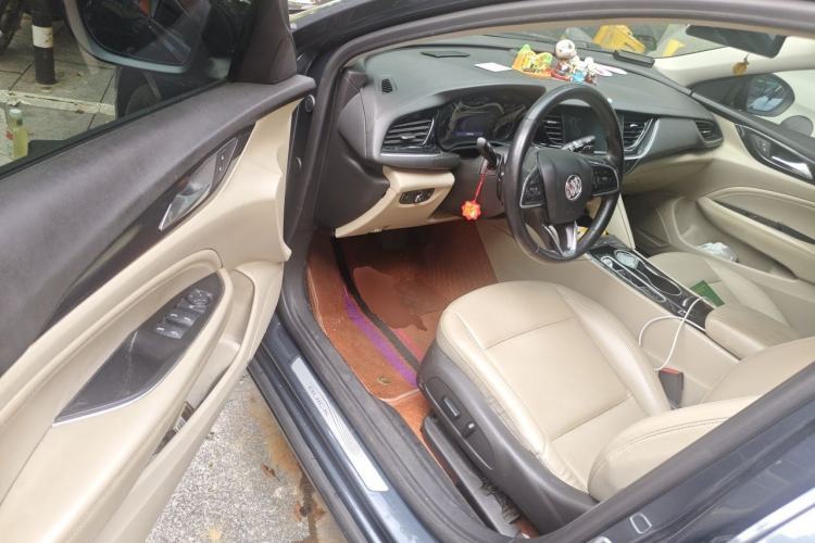 Used Buick Regal 2020 552T Elite Edition Driver Seat