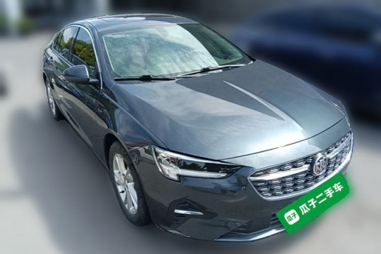 Used Buick Regal 2020 552T Elite Edition Front Right 45 Deg