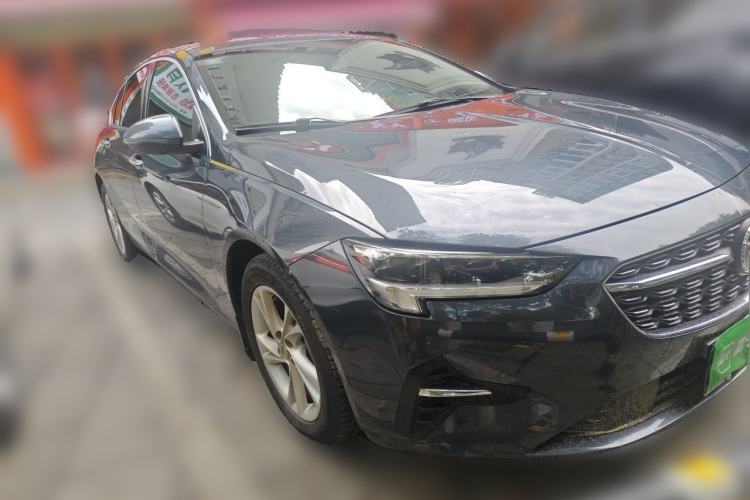 Used Buick Regal 2020 552T Elite Edition Front Right 45 Deg