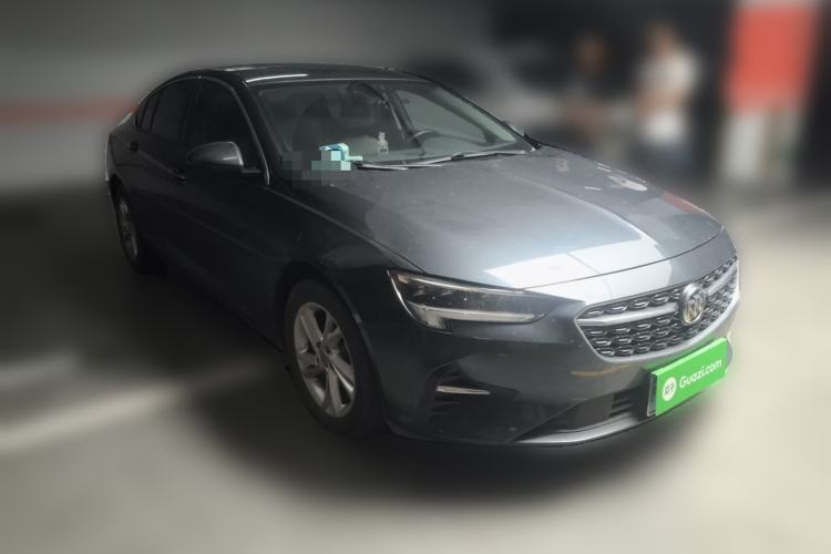 Used Buick Regal 2020 552T Elite Edition Front Right 45 Deg