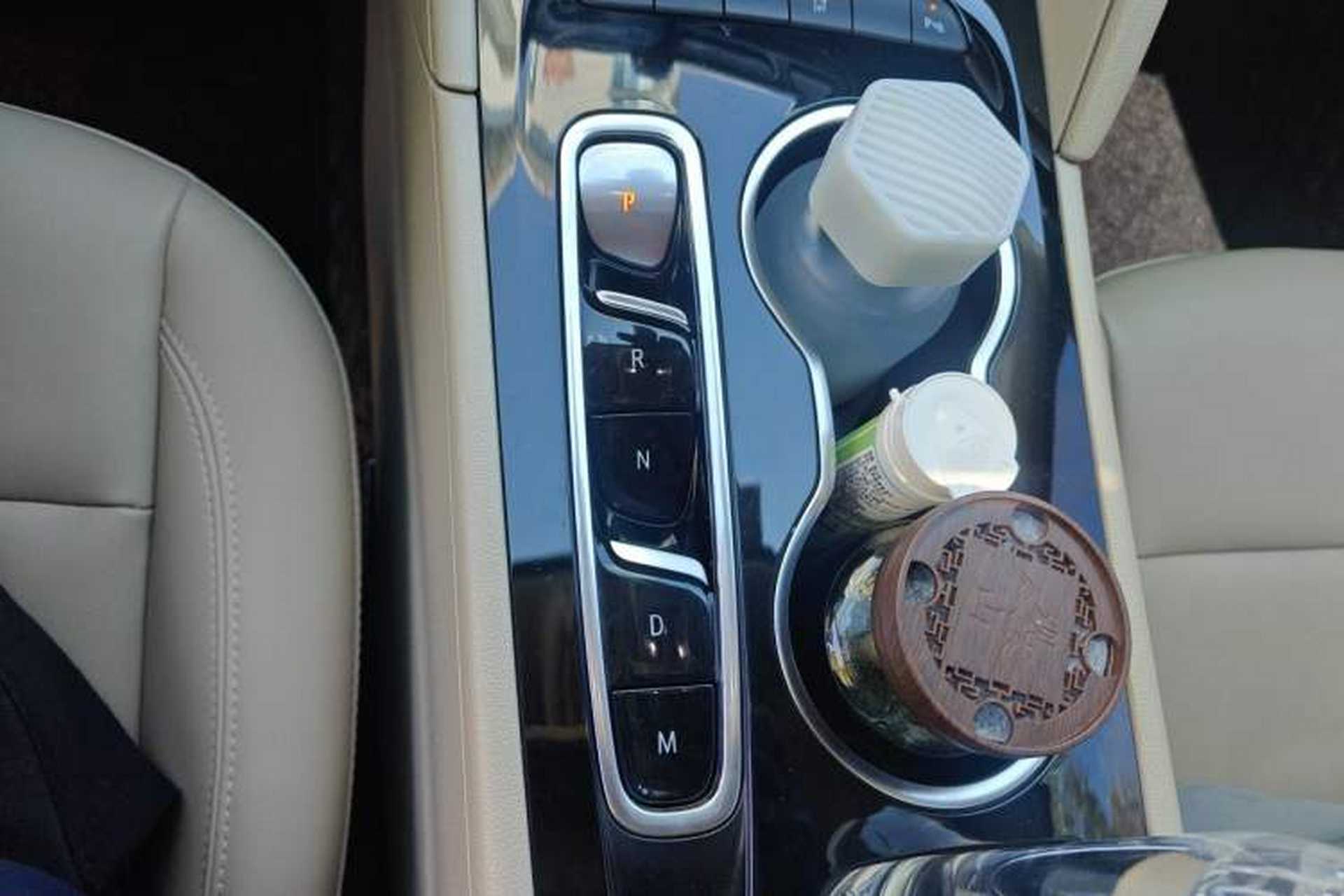 Used Buick Regal 2020 552T Elite Edition Gear Lever