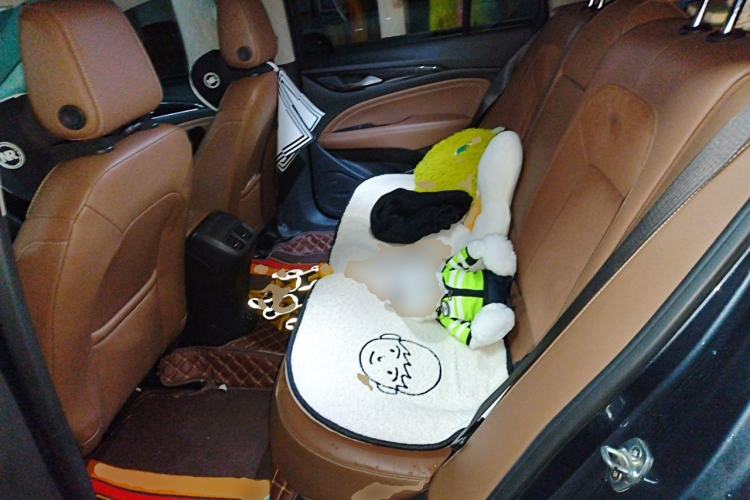 Used Buick Regal 2020 552T Luxury Version Left Rear Seat