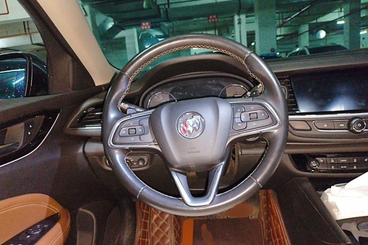 Used Buick Regal 2020 552T Luxury Version Steering Wheel