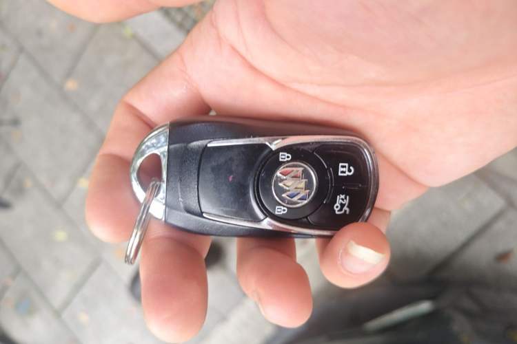 Used Buick Regal 2020 552T Elite Edition Vehicle Key