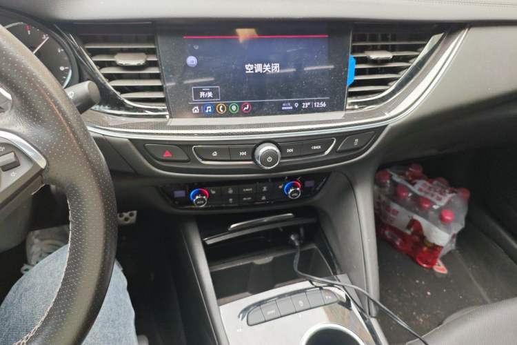 Used Buick Regal 2020 GS 28T Elite Model Audio And AC Panel