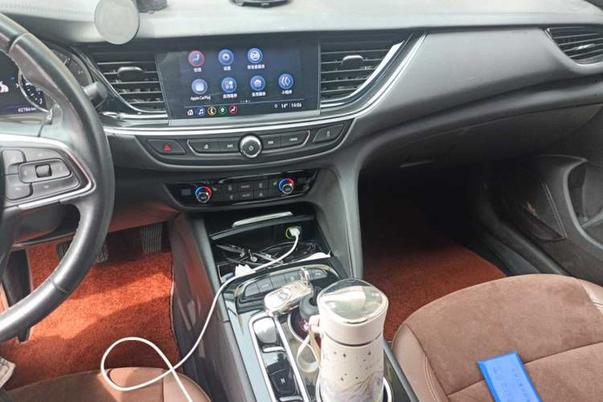 Used Buick Regal 2020 552T Luxury Version Audio And AC Panel