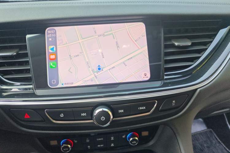 Used Buick Regal 2020 552T Luxury Version Audio And AC Panel
