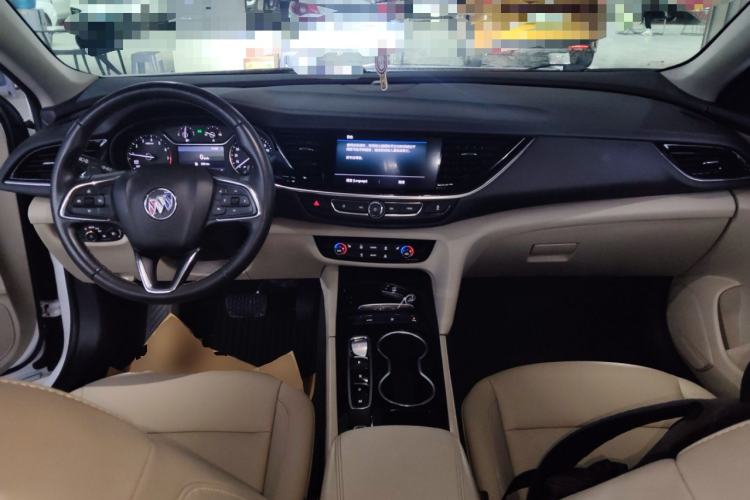 Used Buick Regal 2020 552T Elite Edition Center Console