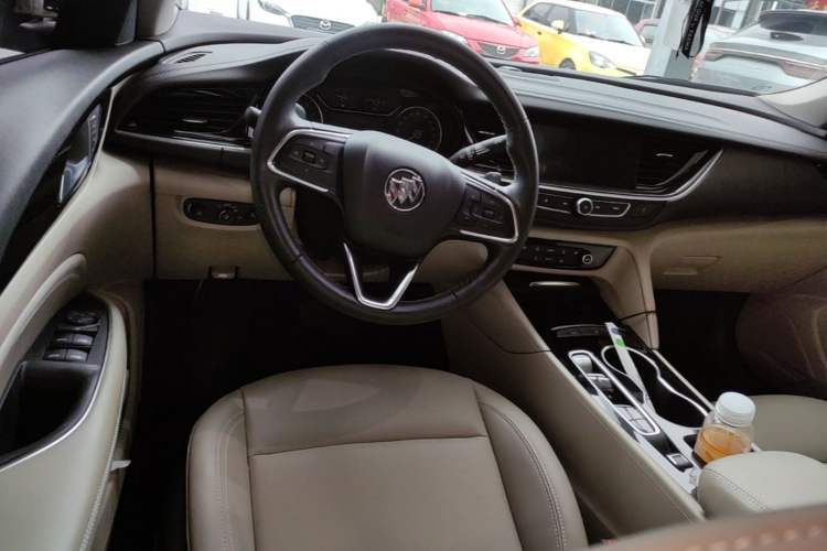 Used Buick Regal 2020 552T Elite Edition Center Console