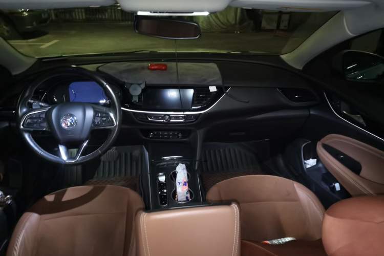 Used Buick Regal 2020 552T Luxury Version Center Console