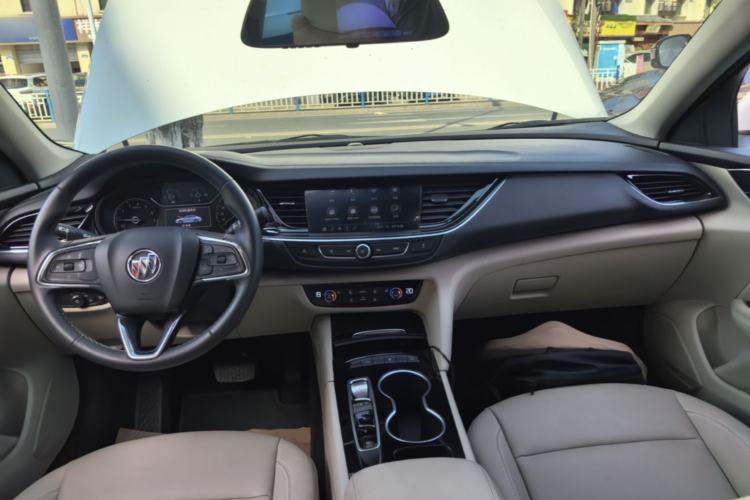 Used Buick Regal 2020 552T Elite Edition Center Console