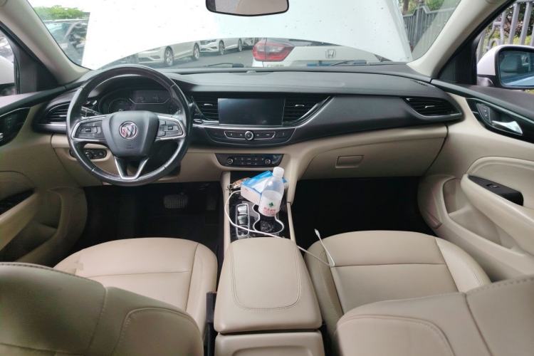 Used Buick Regal 2020 552T Elite Edition Center Console