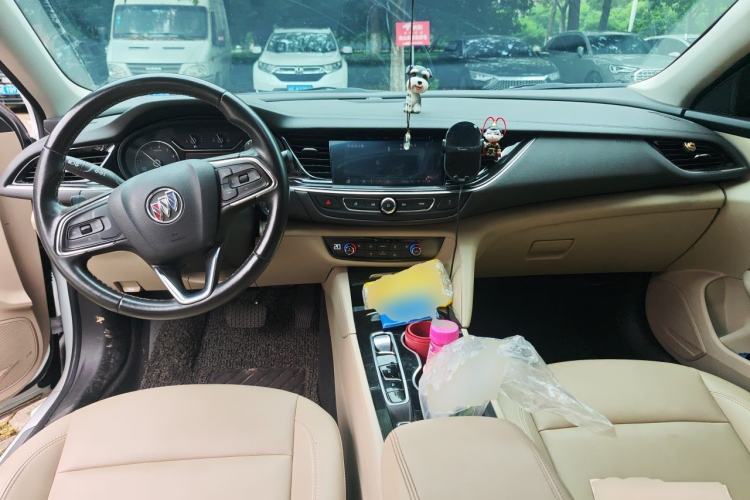Used Buick Regal 2020 552T Elite Edition Center Console
