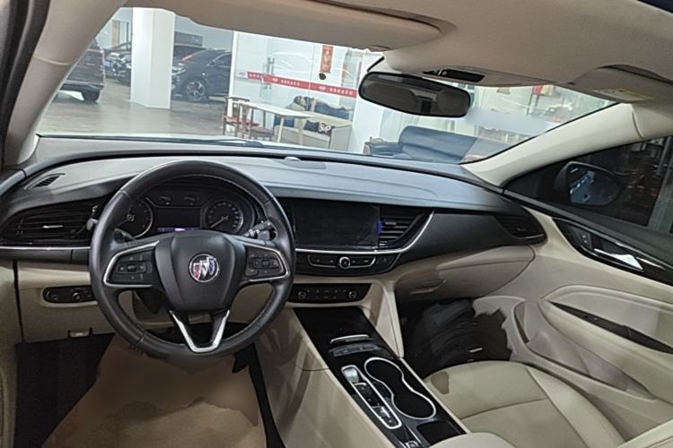 Used Buick Regal 2020 552T Elite Edition Center Console