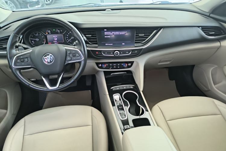 Used Buick Regal 2020 552T Elite Edition Center Console