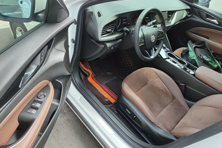 Used Buick Regal 2020 552T Luxury Version Driver Seat