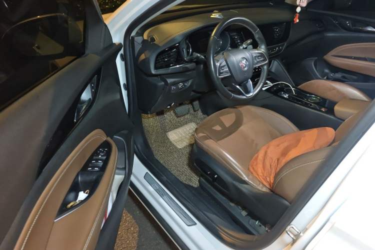 Used Buick Regal 2020 552T Luxury Version Driver Seat