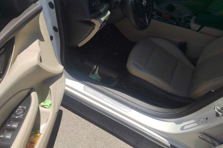 Used Buick Regal 2020 552T Elite Edition Driver Seat