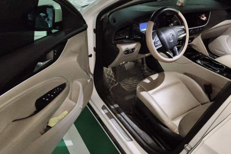 Used Buick Regal 2020 552T Elite Edition Driver Seat