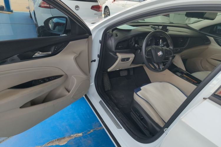 Used Buick Regal 2020 552T Elite Edition Driver Seat