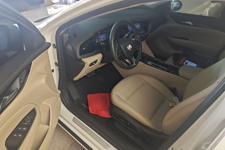 Used Buick Regal 2020 552T Elite Edition Driver Seat