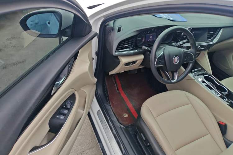 Used Buick Regal 2020 552T Elite Edition Driver Seat